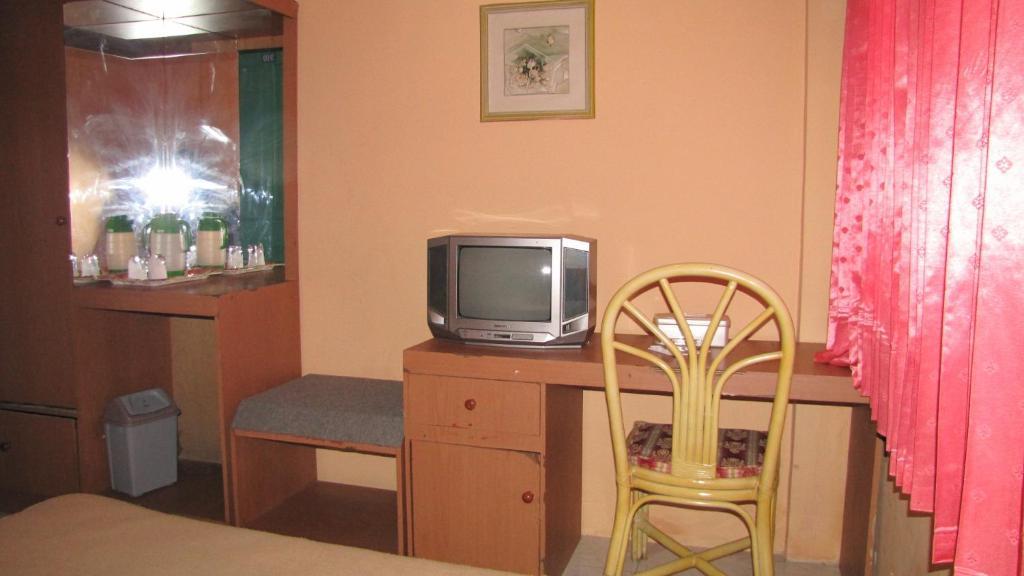 Hotel Mitra Garden Панкалпинанг Номер фото